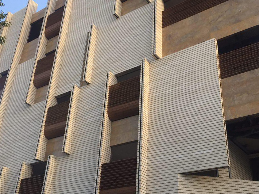 Residential Building Facade Brick Implementation Project - Isfahan azarakhsh brick