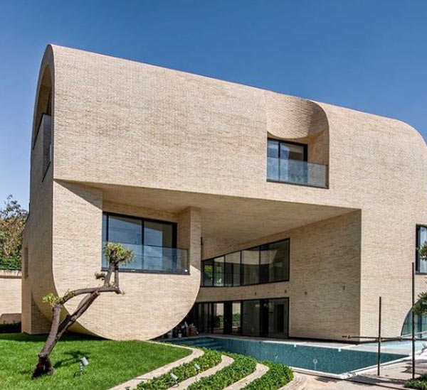 Villa with Azarakhsh white brick facade