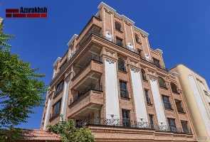 Building with Azarakhsh Rustic Traditional Facing Brick