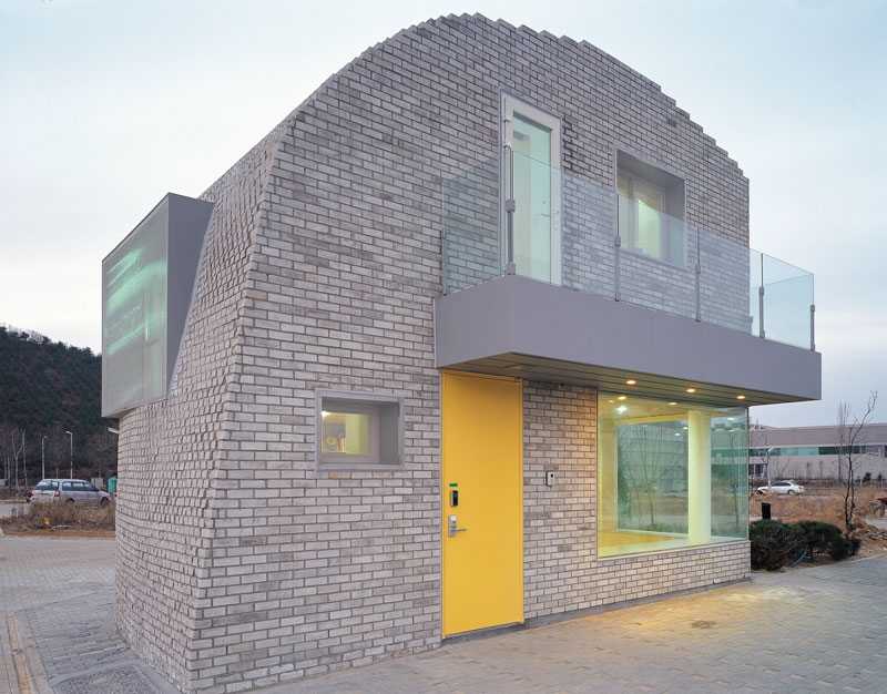 Pixel House, built in 2002 in Paju