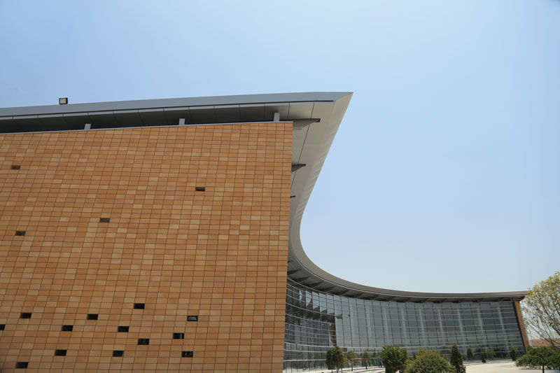 parametric facade design with Azarakhsh brick